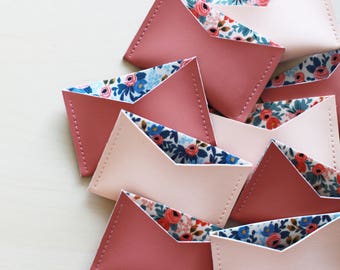 Titulaire de la carte floral, titulaire de la carte de pêche rose, titulaire de la carte rose de thé, porte-cartes en vinyle, le titulaire de carte écologique végétalien, porte carte en faux cuir
