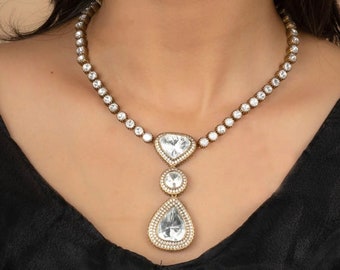 Bellissima collana Polki non tagliata di alta qualità con orecchini / gioielli Sabyasachi CZ per gioielli da sposa / da sposa