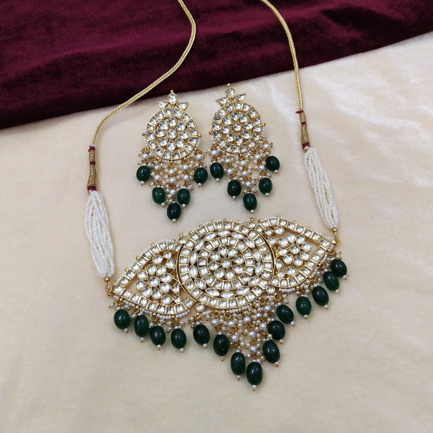 Kundan Gold Choker Set - Jewellery