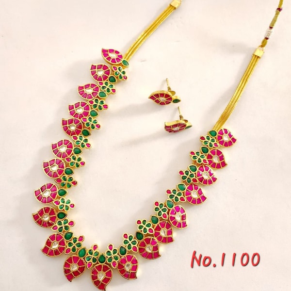 Jadau fine Pacchi kundan long necklace set, Indian necklace with earrings, Punjabi Jewelry, Green Beads Necklace, Long Haaram With Earrings