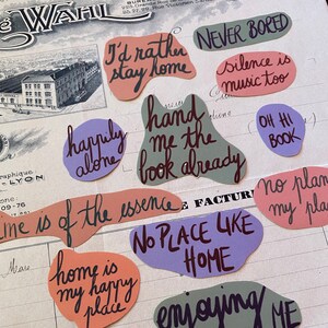 Stickers santé mentale | Stickers citations motivantes pour introvertis | Stickers manuscrits cursifs pour les amateurs de lecture | Pack d'autocollants casanier