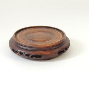 Vintage Chinese Wood Display Stand for vase, plant stand, Asian lamp base