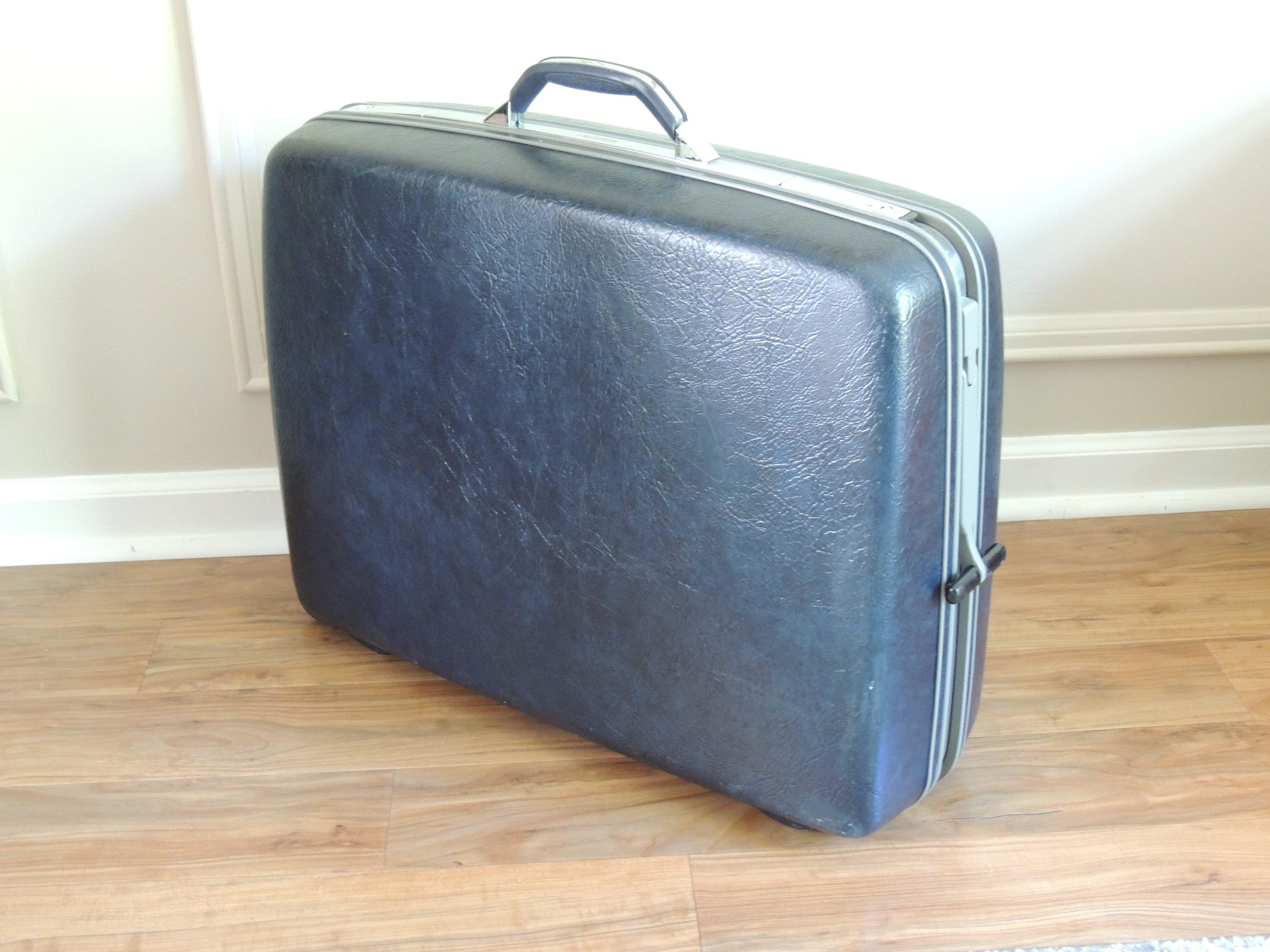 Samsonite Silhouette Vintage Trojan Suitcase Samsonite Silhouette