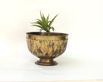 Vintage messing schaal op voet, decoratieve schaal, bloempot
