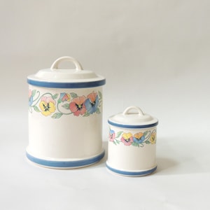 Vintage Kanister Set, Nishiwaki 2-teiliges Set, florales Stiefmütterchenmuster, 80er Jahre Küche, hergestellt in Japan, Keksdose