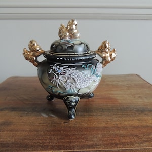 Japanese Foo Dog Incense Burner, porcelain dragonware, vintage censer bowl with lid, Mid Century