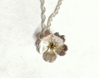 Primrose pendant set with a Citrine and made from Sterling Silver