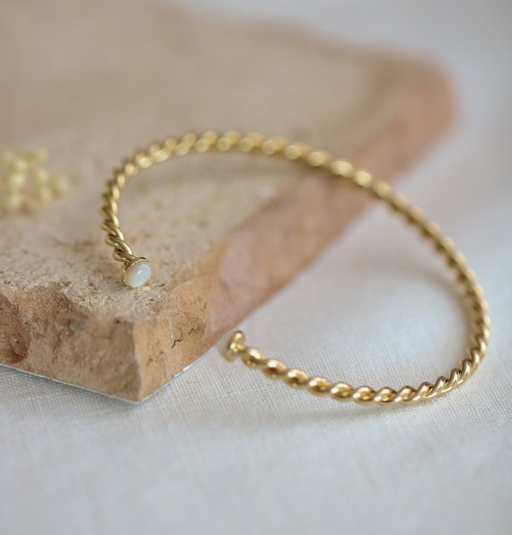 Bracelet Jonc ajustable Camille doré à l'or fin 24 carats et pierre fine au choix