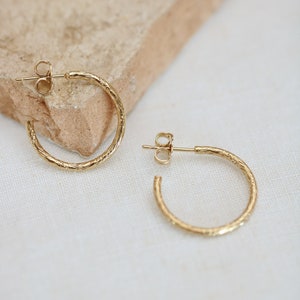 Laura Creoles 24 カラットの金メッキ、フランス製の精巧な細工