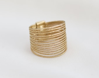 Anillo Éléna dorado con fino oro de 24 quilates 14 anillos finos