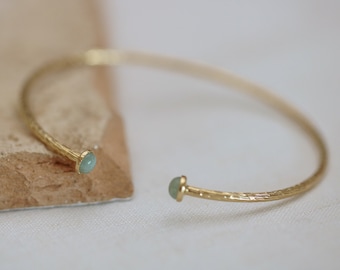 Thin modern dainty bracelet Laura - stacking bracelets - handmade - gold plated - delicate bracelet - gemstone