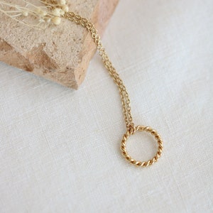 Delicate simple gold collar necklace circle pendant Camille dainty jewels image 1