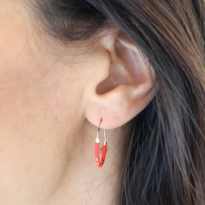 Minimalist hoops different colors, dainty hoops, gold hoops, delicate hoops, hoop earrings, thin earrings, gift for her