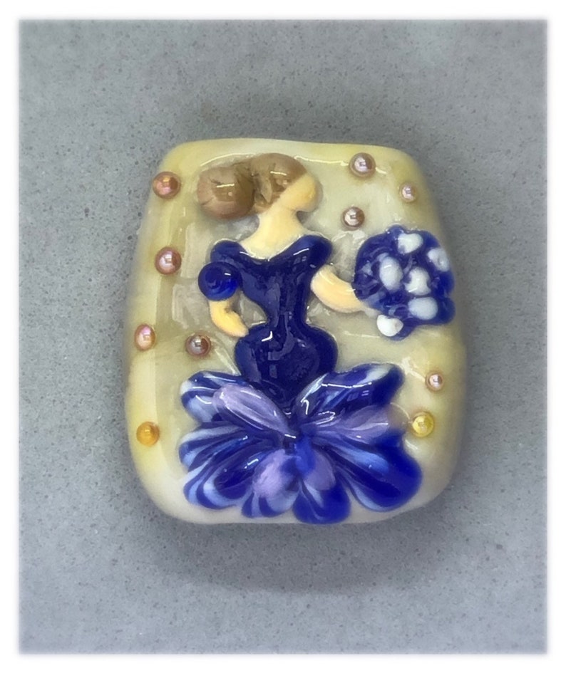 Lampwork-Beadscape-Bride with flowers-Royal Blue and white