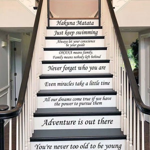 Calcomanías para escaleras con frases de Hakuna Matata, decoración del hogar, vinilos decorativos para escaleras, arte para vivir en familia (237)