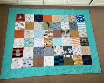Bespoke Memory quilt keepsake blanket. Made from baby clothes. Boy girl toddler babygrow clothes.
