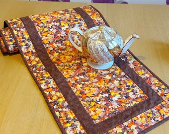 Autumn leaves table runner. Autumnal home decor. Quilted patchwork digitally printed. NEW-NOV