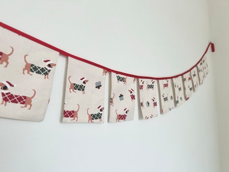 Dachshund Christmas bunting. Sausage dog daxie puppy modern Christmas décor image 9