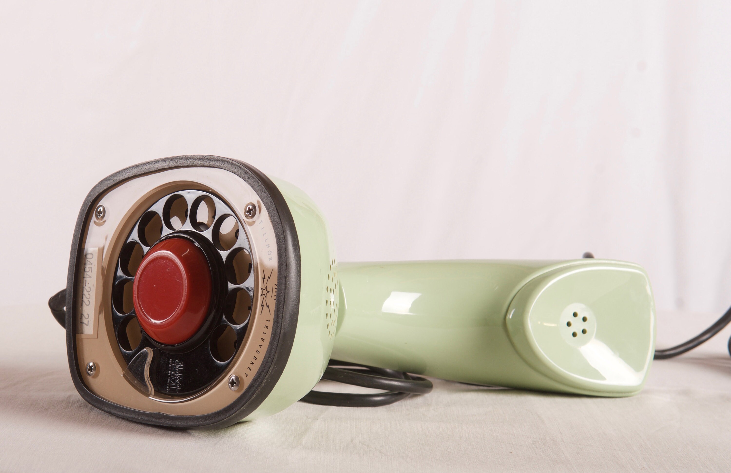 グリーンコブラテーブルフォン、Ericofon、LM Ericsson 製 - Etsy 日本