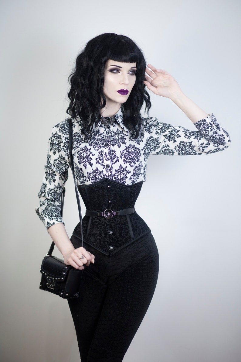 Black velvet underbust corset image 2