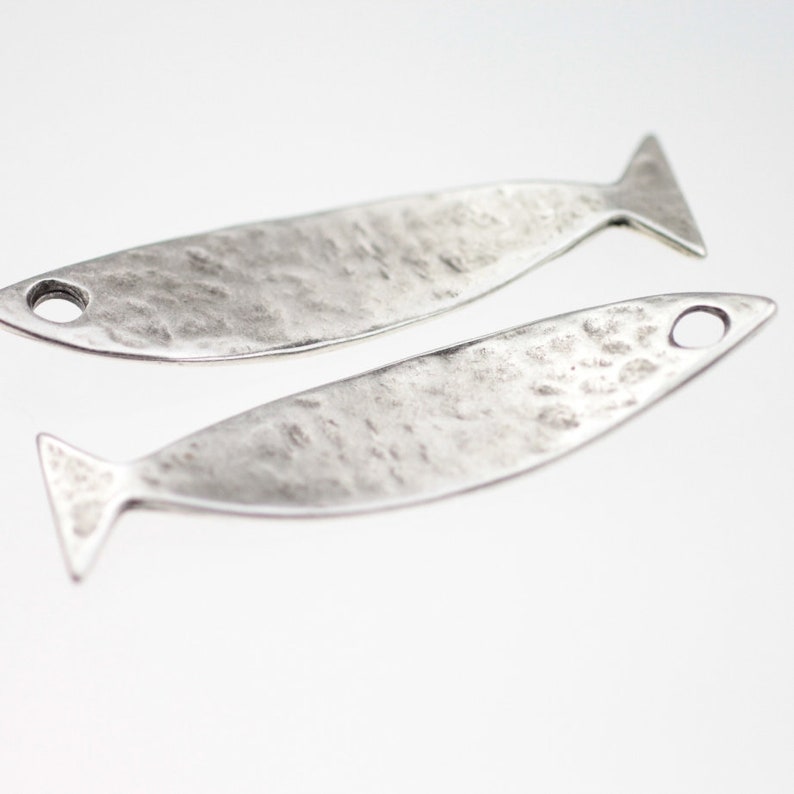 zm521 10 Fish Pendant Made in Europe High Quality