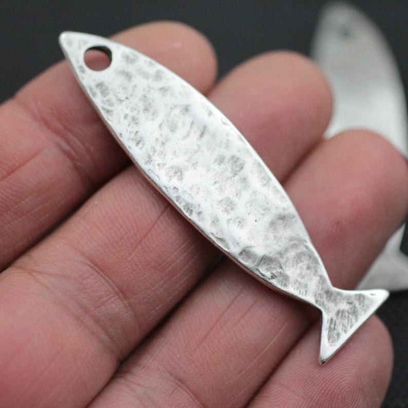 zm521 10 Fish Pendant Made in Europe High Quality