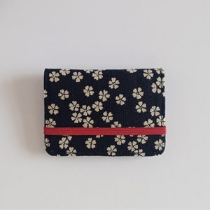Porte-cartes minimaliste, indigo japonais cherry blossom