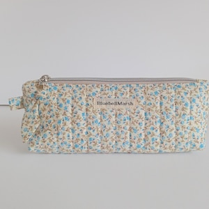 Quilted Zipper Pouch, Floral ditsy blue