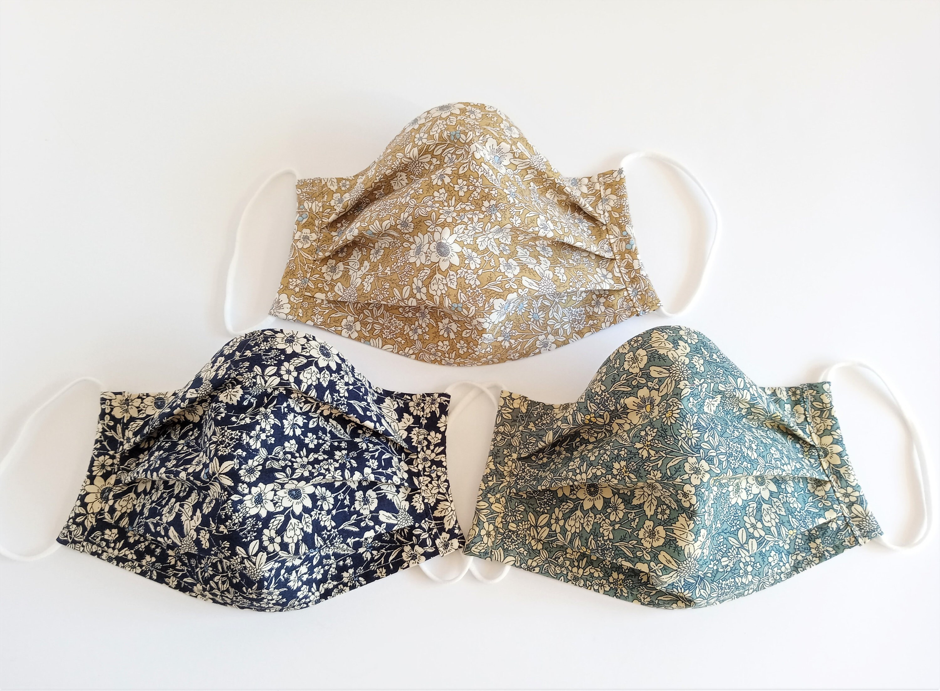 Face Mask, Floral, Three sizes with Fliter Pocket option