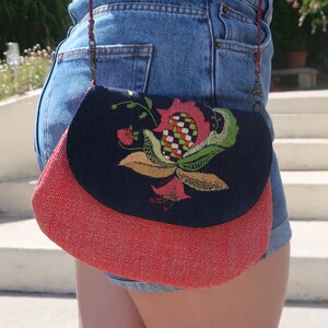 Crossbody or shoulder bag chic evening gift idea stylish one of a kindembroidered  flap , Crewel design, taffetas lining, one of a kind item
