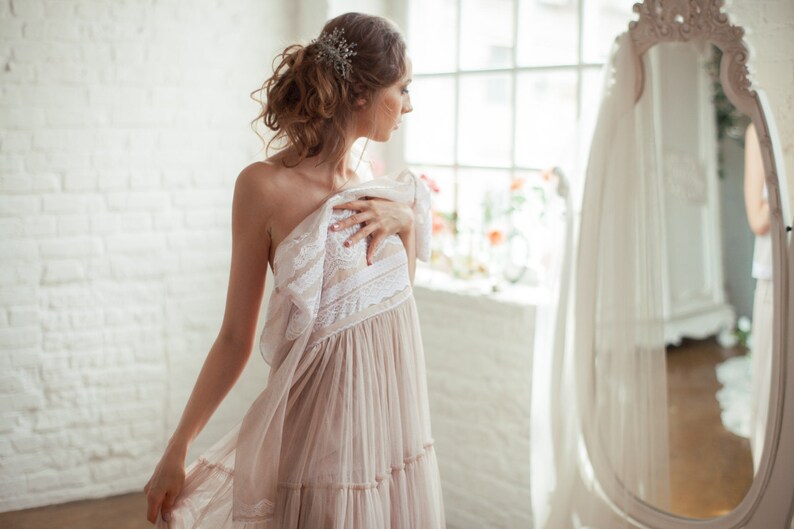 Vintage Blush Colored Wedding Dresses
