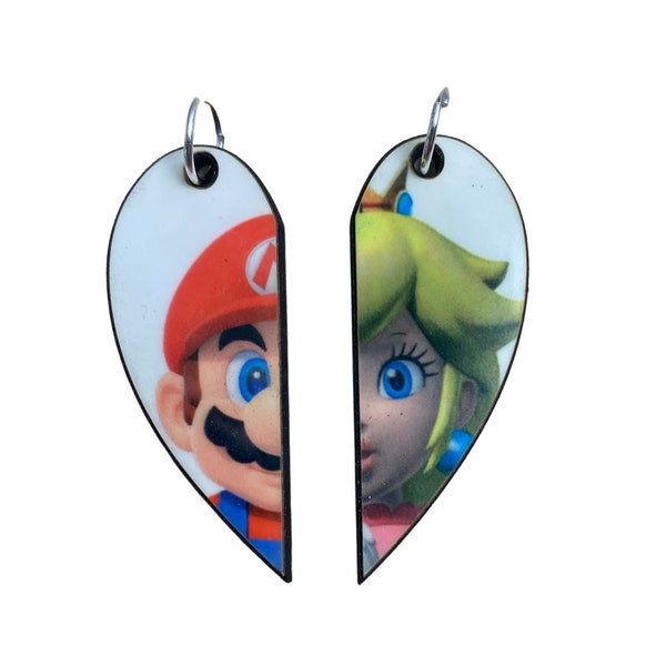 Mario and Princess Peach Matching Heart Necklaces, Keyrings | Valentines Couples or BFF Gift | Mario Bros. Gift for Him or Her
