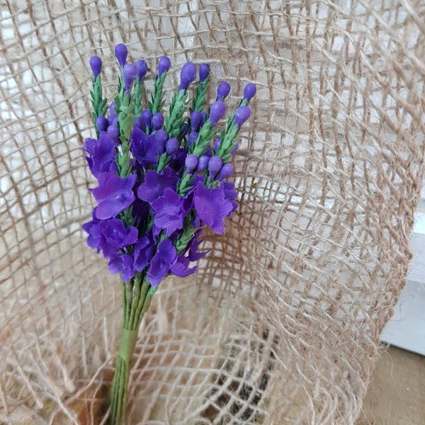 Boutonnière chiné violet ou blanc chiné faux fleurs de soie corsage dames ou messieurs, décoration de gâteaux, rond de serviette de mariage faveur mariée marié