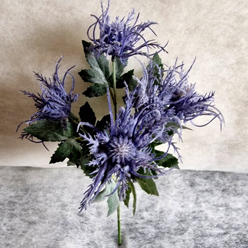 Sea Holly thistle flower in blue or purple with 5 heads  everlasting artificial for corsages buttonholes cake toppers bouquets