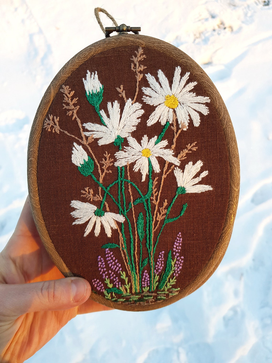 Daisy Flowers Embroidery Hoop Daisy Bouquet Wildflowers Wall Etsy
