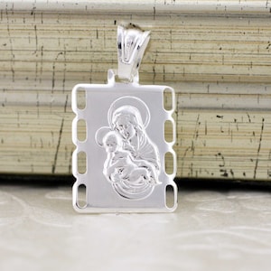 Sterling Silver Madonna Necklace, Madonna And Child Necklace, Silver Mother Necklace, Renaissance Madonna and Child Necklace, Mother Gift