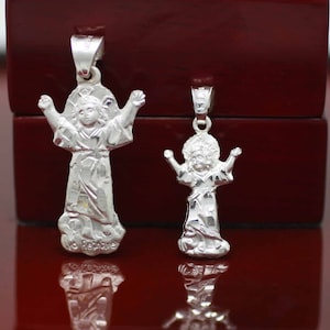 Divino Nino Necklace, Small Child Jesus Miraculous, Sterling Silver Divine Child Necklace, Divino Niño Pendant, Baby Jesus Silver Necklace