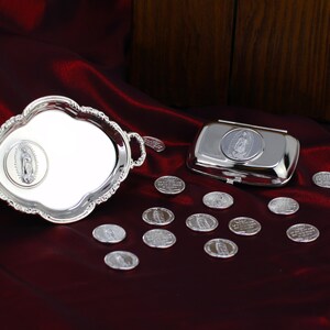 Caja de Arras Tradicional de Boda con 13 Monedas Boda, Caja de Plata y Bandeja Arras Set, Monedas de Unidad de Boda en Elegante en puerta francesa