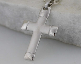 Cross Necklace, Sterling Silver Cross Necklace, Silver Cross, Silver Crucifix Matte, Silver Cross Pendant, Christian Jewelry, Cruz de Plata