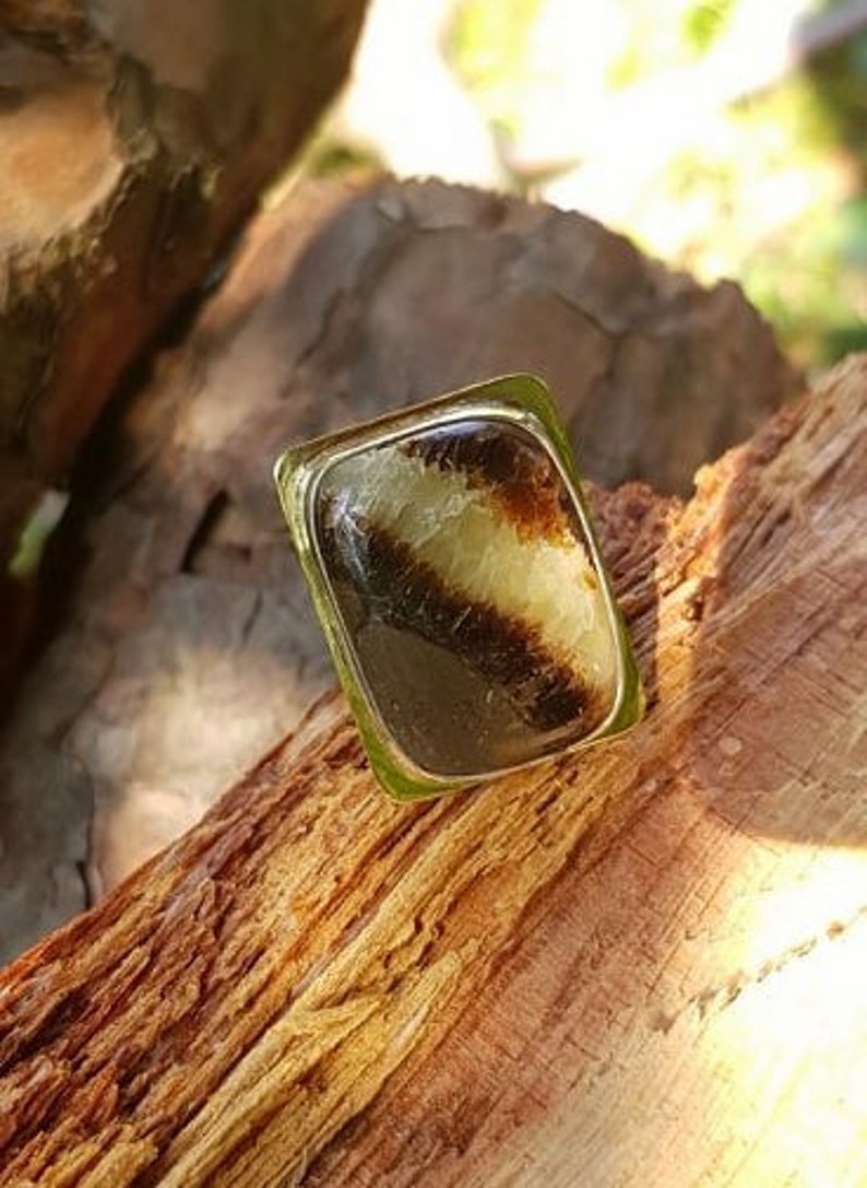 Septaria ring to free itself from old blockages and regain confidence