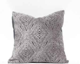 EILEEN K. BOYD -- Decorative Pillow Cover