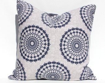 ROBERT ALLEN -- Handmade Decorative Designer Toss Accent Pillow Cushion Cover Case (Geometric - Navy Gray Grey Navy Blue White)