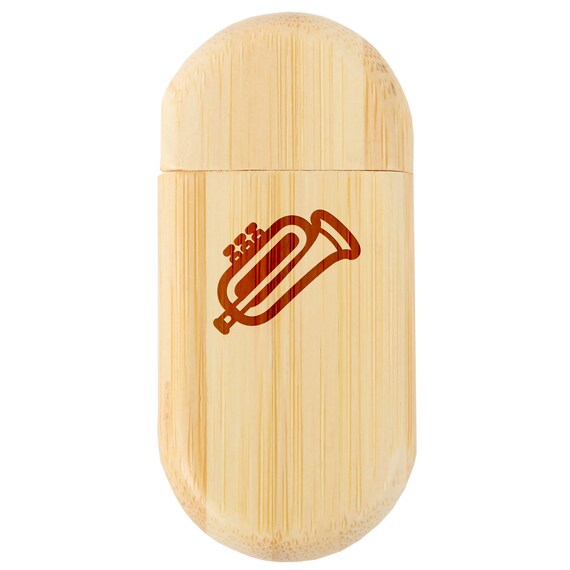 8Gb USB Gift for All Occasions Wood Flash Drive with Laser Engraving Anatomical Heart 8Gb Bamboo USB Flash Drive with Rounded Corners