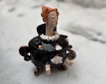 Hand-Sculpted Ceramic Secret Box – Art Sculpture Jewelry Container