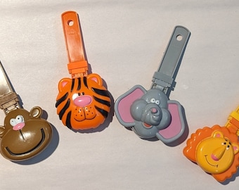 Jungle Animal Noisemaker Clacker Party Favors (4)
