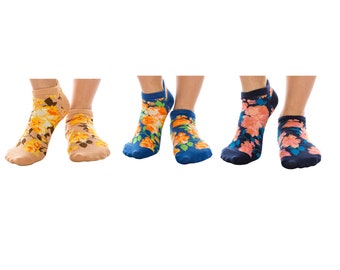 Christmas-holiday Unisex Funny Casual Crew Socks Athletic Socks For Boys Girls Kids Teenagers