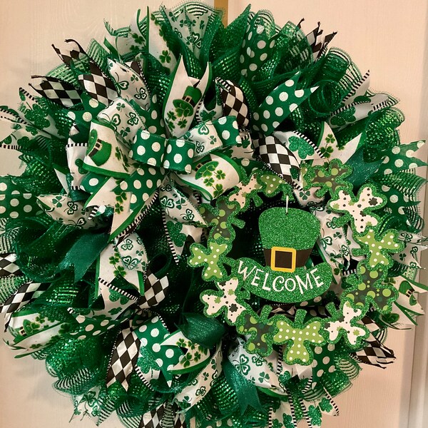 st patricks day mesh wreath