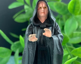Upcycled Star Wars Sheev Palpatine Keychain | Sith Lord Action Figure Charm | Dark Side Star Wars Gift | Handmade Emperor Palpatine Keychain