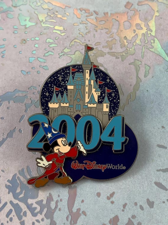 Disney 2004 WDW Trading Pin - Sorcerer Mickey & Disney Castle