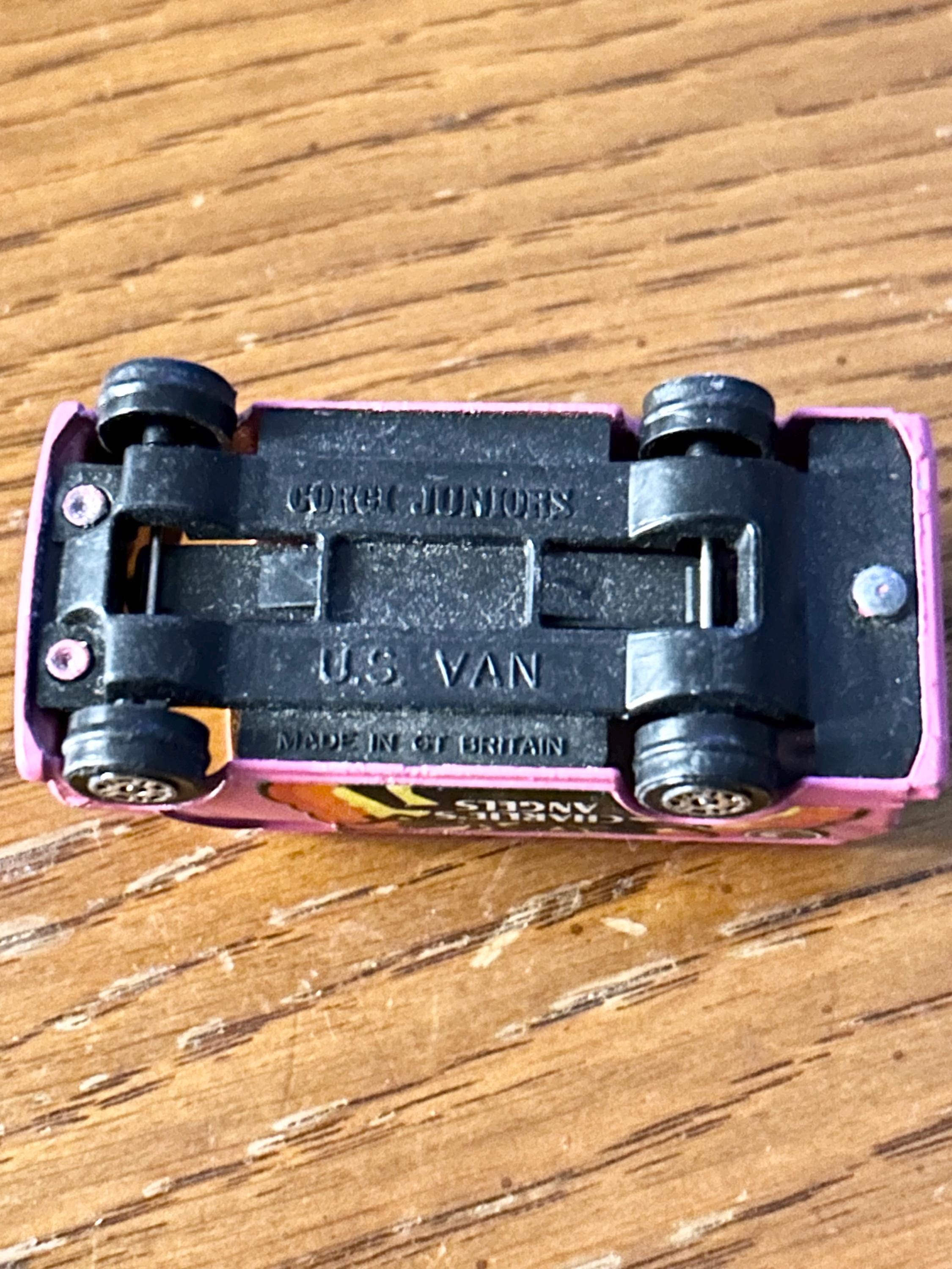 Corgi Chevrolet Van Pinder Zirkus (Gebraucht) in Rümligen für CHF 13
